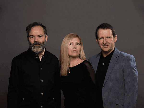 Saint Etienne na pożegnalnym koncercie w Polsce