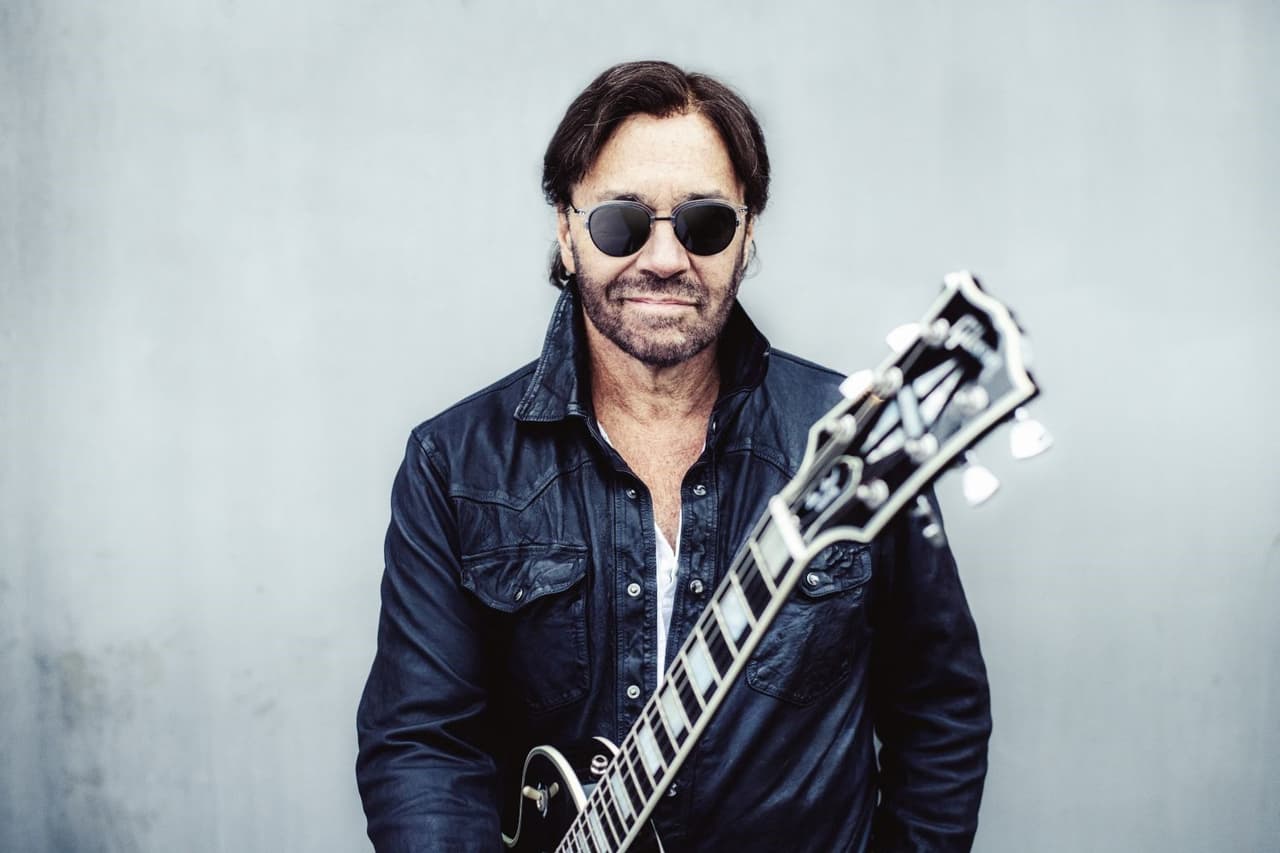 Al Di Meola wydał "Fandango"