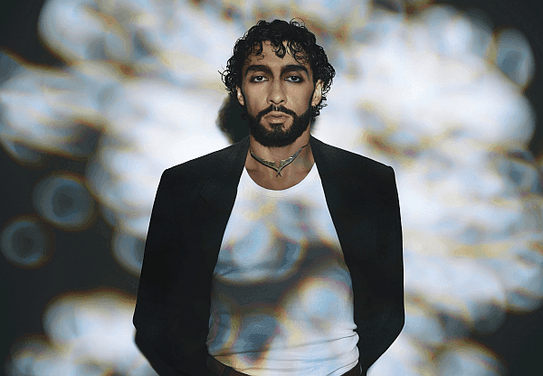 Sofiane Pamart wydał album "MOVIE"