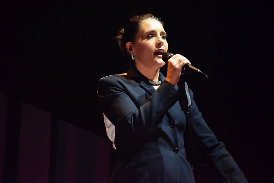 Jessie Ware wraca na klubowe parkiety